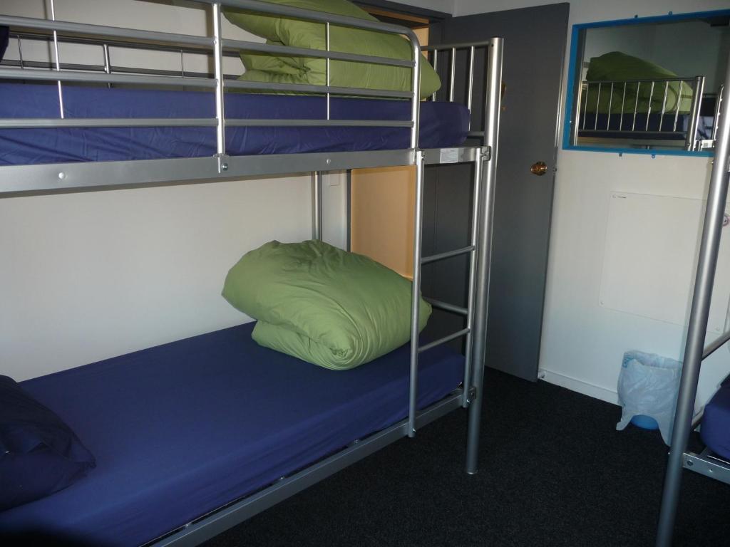Mount Backpackers Hostel Mount Maunganui Room photo