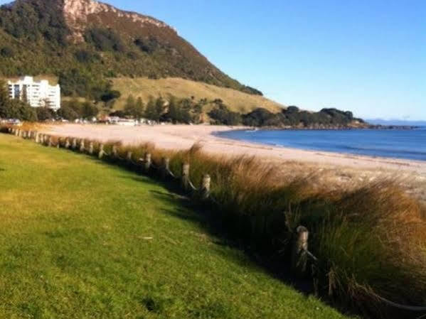 Mount Backpackers Hostel Mount Maunganui Exterior photo